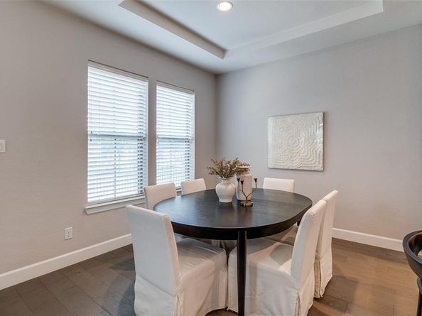 1163  Manacor Lane , Dallas Texas 75212
