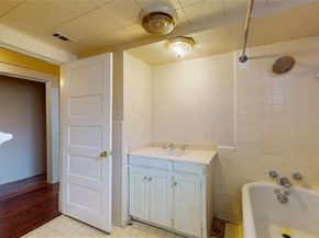 512 S Brighton Avenue , Dallas Texas 75208