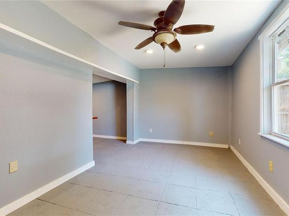 512 S Brighton Avenue , Dallas Texas 75208