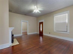 512 S Brighton Avenue , Dallas Texas 75208