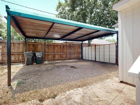 512 S Brighton Avenue , Dallas Texas 75208