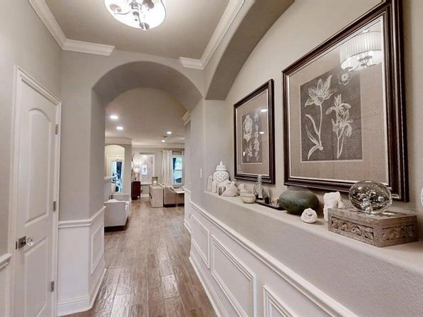 1902  Lea Crest Drive , Dallas Texas 75216