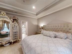 1902  Lea Crest Drive , Dallas Texas 75216