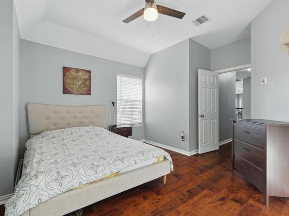 8708  Rugby Road , Irving Texas 75063