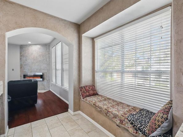 8708  Rugby Road , Irving Texas 75063