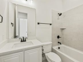 817  Turnbull Avenue , Fort Worth Texas 76247