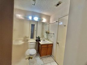625  Carriagehouse   G 1, Garland Texas 75040