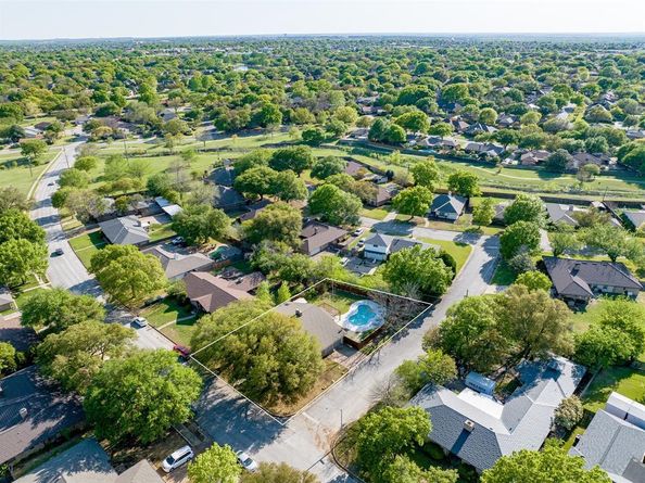 6800  Welch Avenue , Fort Worth Texas 76133