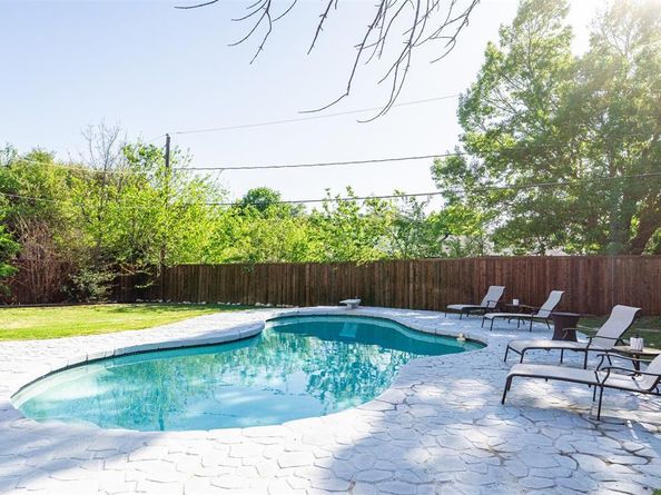 6800  Welch Avenue , Fort Worth Texas 76133