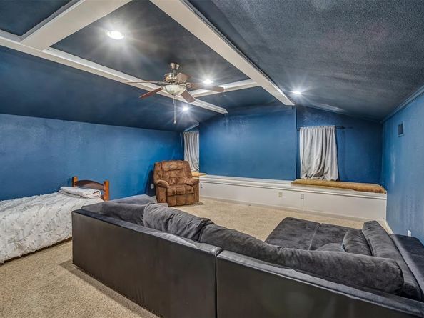6800  Welch Avenue , Fort Worth Texas 76133
