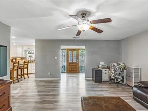 6800  Welch Avenue , Fort Worth Texas 76133