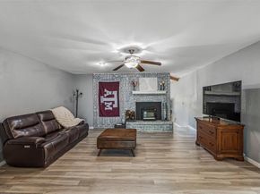 6800  Welch Avenue , Fort Worth Texas 76133