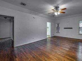 1129  Cleckler Avenue , Fort Worth Texas 76111