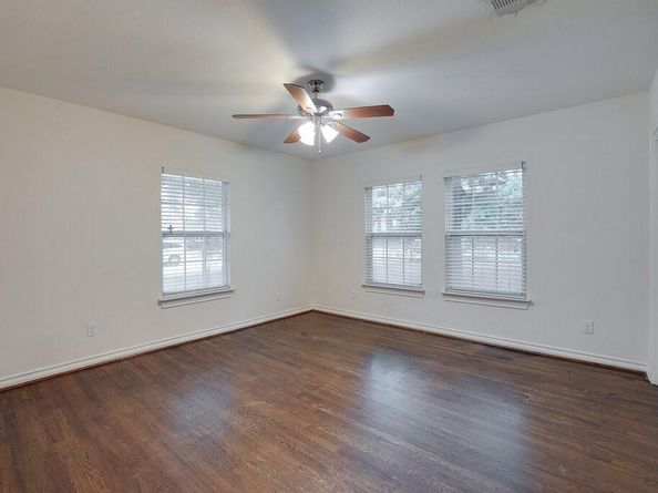 1129  Cleckler Avenue , Fort Worth Texas 76111