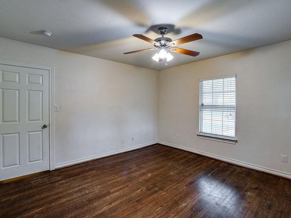 1129  Cleckler Avenue , Fort Worth Texas 76111