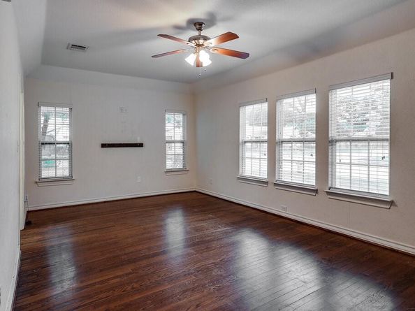 1129  Cleckler Avenue , Fort Worth Texas 76111