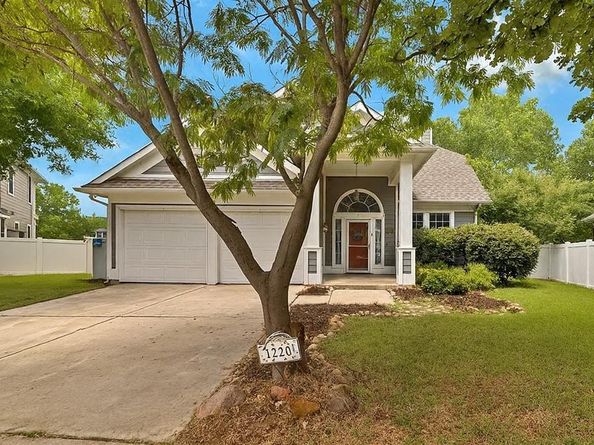 1220  Kingston Place , Providence Village Texas 76227