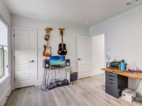 203 S Cockrell Hill Road , Cockrell Hill Texas 75211