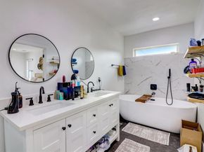 203 S Cockrell Hill Road , Cockrell Hill Texas 75211
