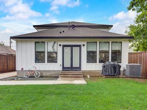 203 S Cockrell Hill Road , Cockrell Hill Texas 75211