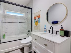 203 S Cockrell Hill Road , Cockrell Hill Texas 75211