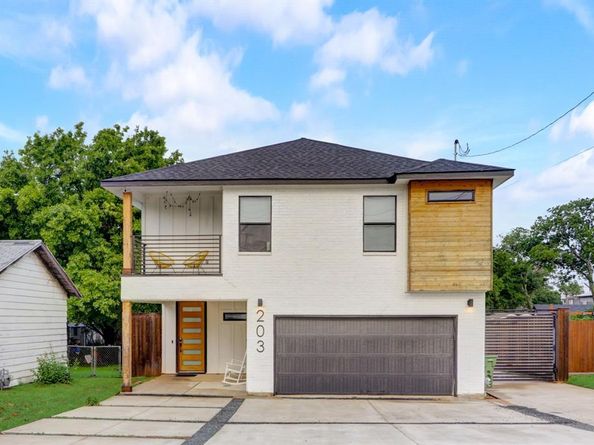 203 S Cockrell Hill Road , Cockrell Hill Texas 75211