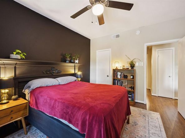 8601  Park Lane  726, Dallas Texas 75231