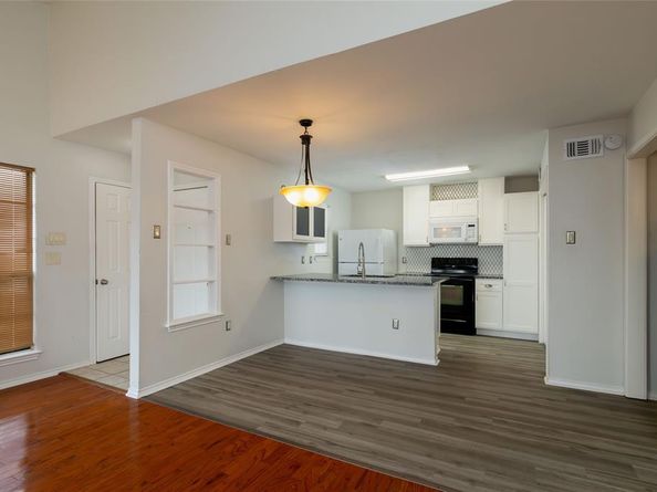 2835  Keller Springs Road  902, Carrollton Texas 75006