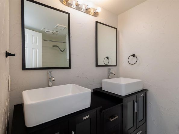 2835  Keller Springs Road  902, Carrollton Texas 75006