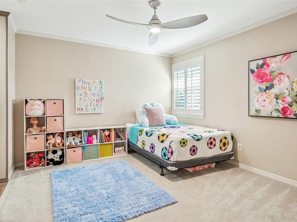 6535  Barkwood Lane , Dallas Texas 75248