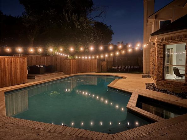 6535  Barkwood Lane , Dallas Texas 75248