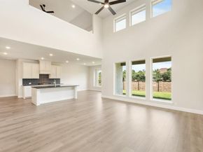 1233  Winona Street , DeSoto Texas 75115