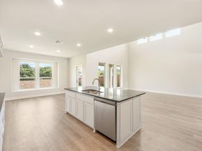 1233  Winona Street , DeSoto Texas 75115