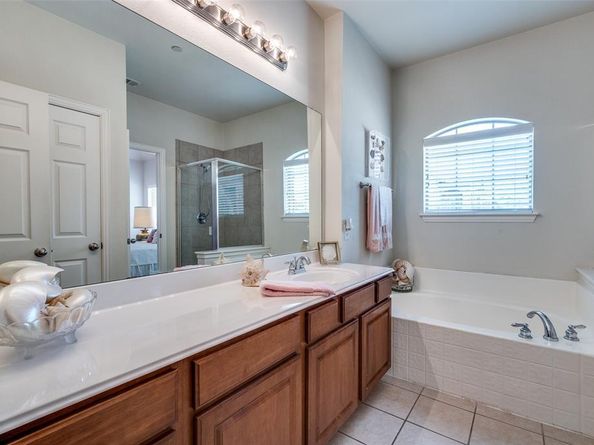 575 S Virginia Hills Drive  3201, McKinney Texas 75072