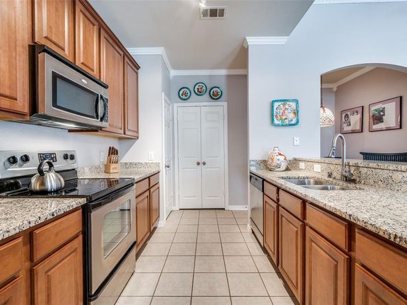 575 S Virginia Hills Drive  3201, McKinney Texas 75072
