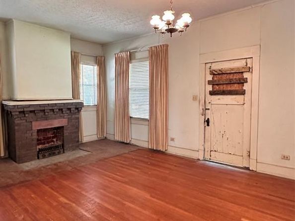 318 S Montclair Avenue , Dallas Texas 75208