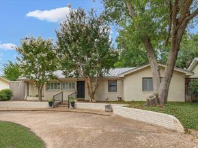 611  Westview Avenue , Fort Worth Texas 76107