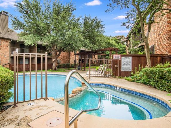 15221  Berry   1005, Dallas Texas 75248