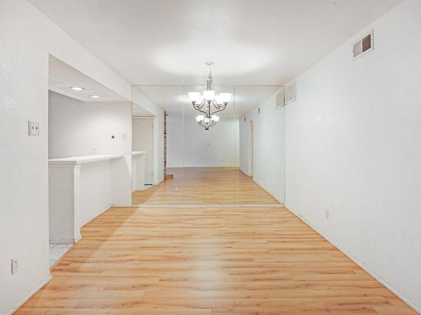 15221  Berry   1005, Dallas Texas 75248