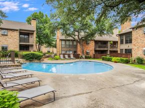 15221  Berry   1005, Dallas Texas 75248