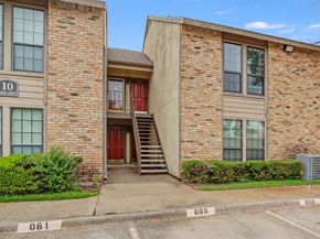 15221  Berry   1005, Dallas Texas 75248