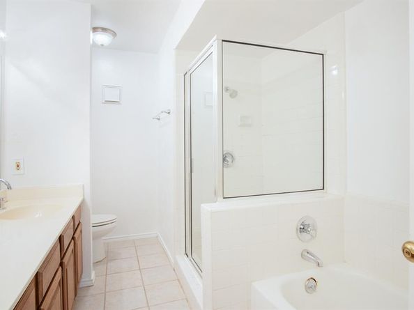 15221  Berry   1005, Dallas Texas 75248