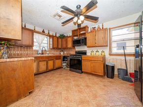 2217  Gaylord Drive , Dallas Texas 75227