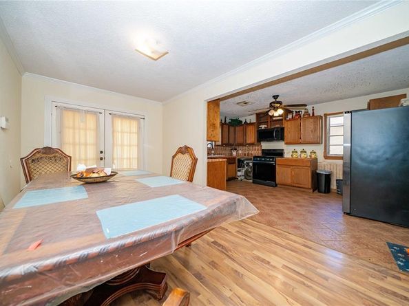 2217  Gaylord Drive , Dallas Texas 75227