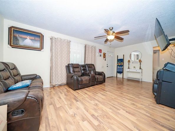 2217  Gaylord Drive , Dallas Texas 75227