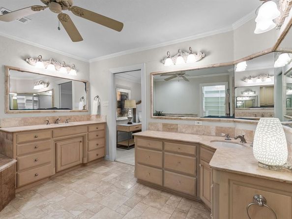 2523  Anglers Drive , Grapevine Texas 76051