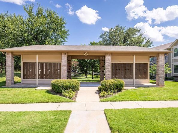 6925  Sandshell Boulevard , Fort Worth Texas 76137