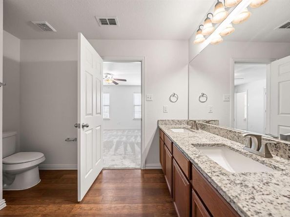 6925  Sandshell Boulevard , Fort Worth Texas 76137