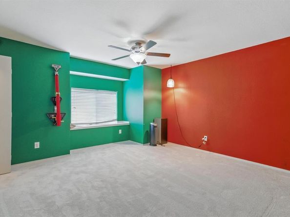 2109  Hemingway Drive , Denton Texas 76210
