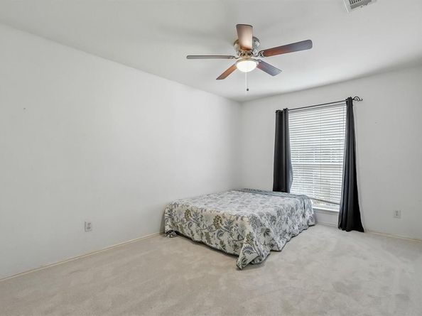 2109  Hemingway Drive , Denton Texas 76210